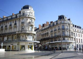 Магазины в Орлеане, Франция – фотографии Франции