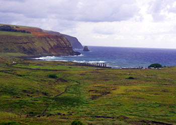 Каменные статуи Моаи, остров Пасхи, Чили – фотографии Чили
