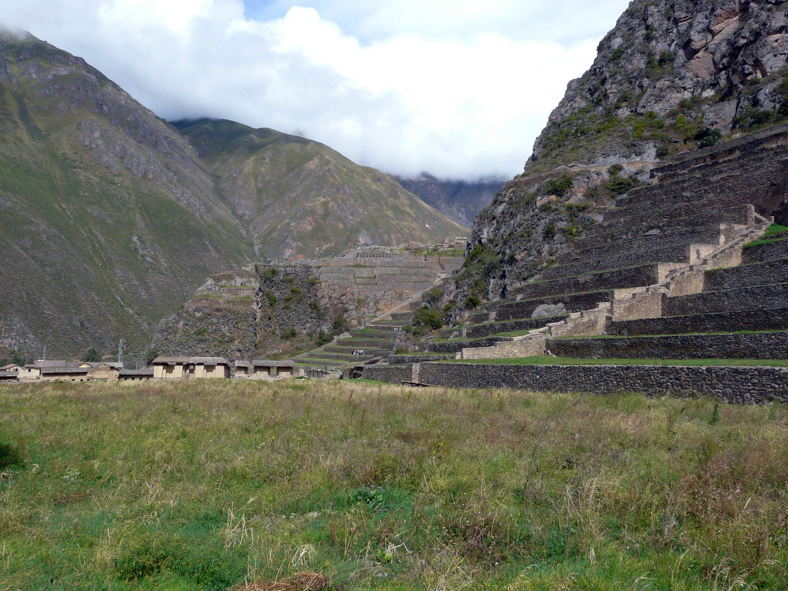 Археологический памятник культуры инков на юге Перу – фотографии Перу