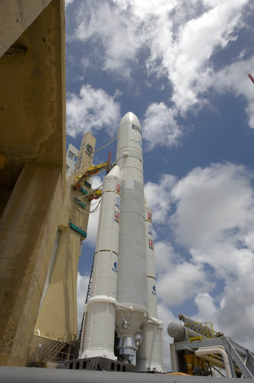 Ракета на старте на космодроме в Куру (Kourou), Французская Гвиана – фотографии Французской Гвианы