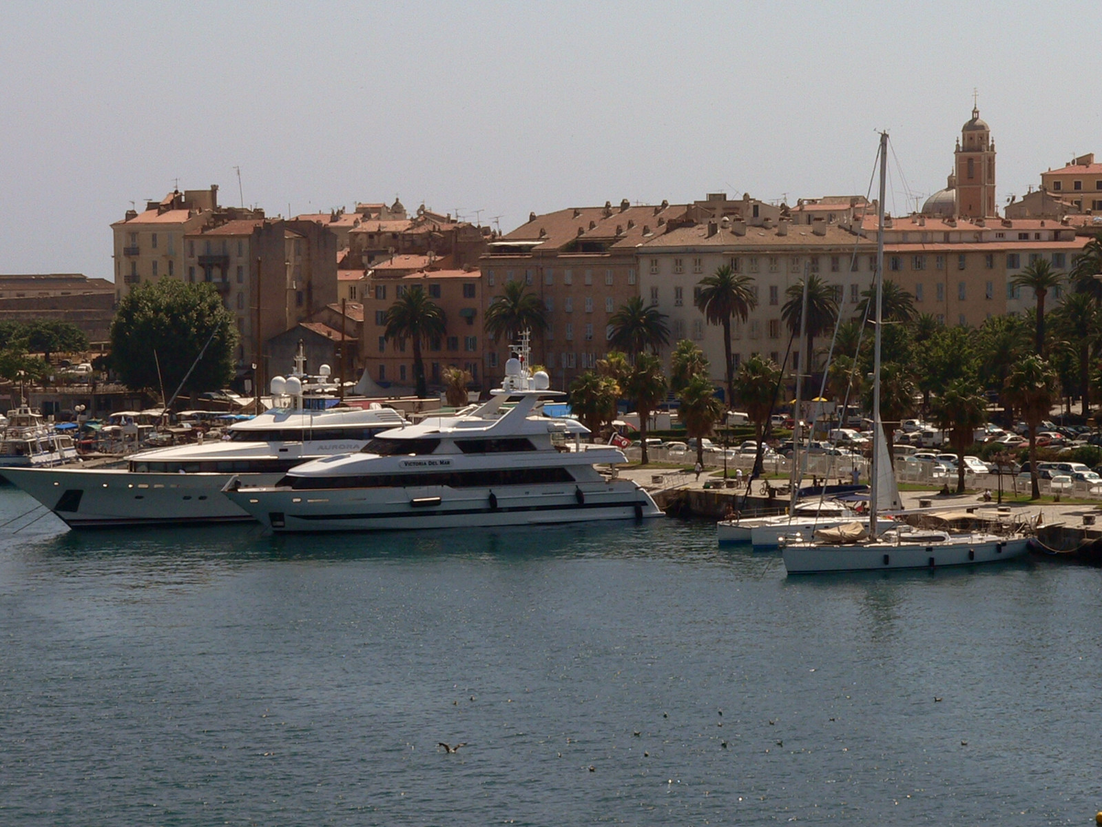 Яхты и катера в Аяччо, Франция. Фото 2 – фотографии Франции