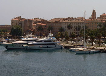 Яхты и катера в Аяччо, Франция. Фото 2 – фотографии Франции