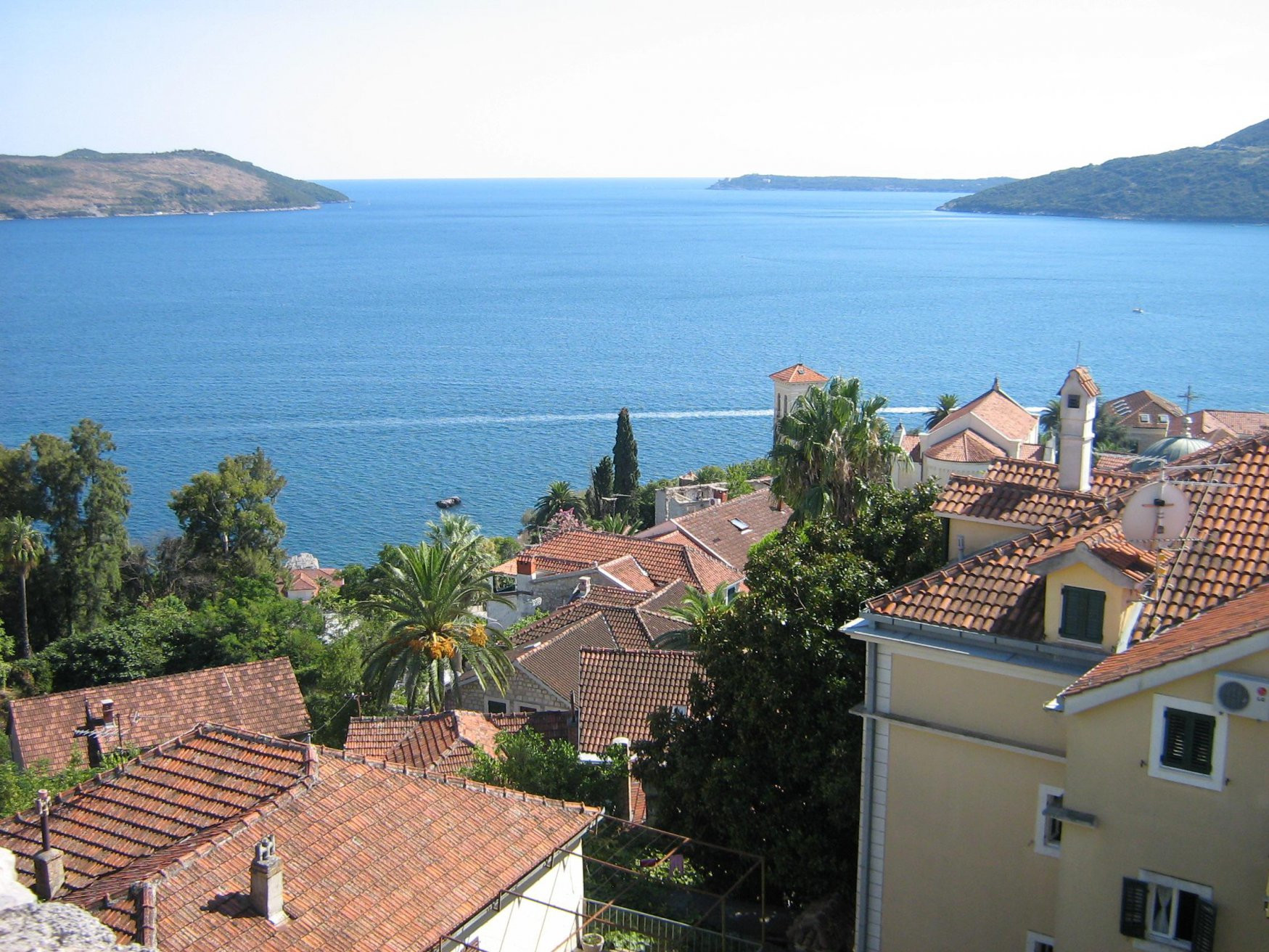 Море в Херцег-Нови, Черногория. Фото 15 – фотографии Черногории