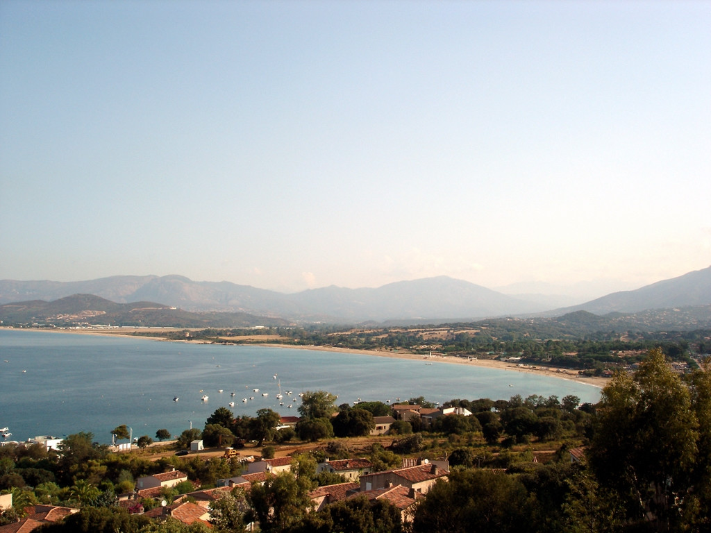 Берега в Портиччо, Франция. Фото 1 – фотографии Франции