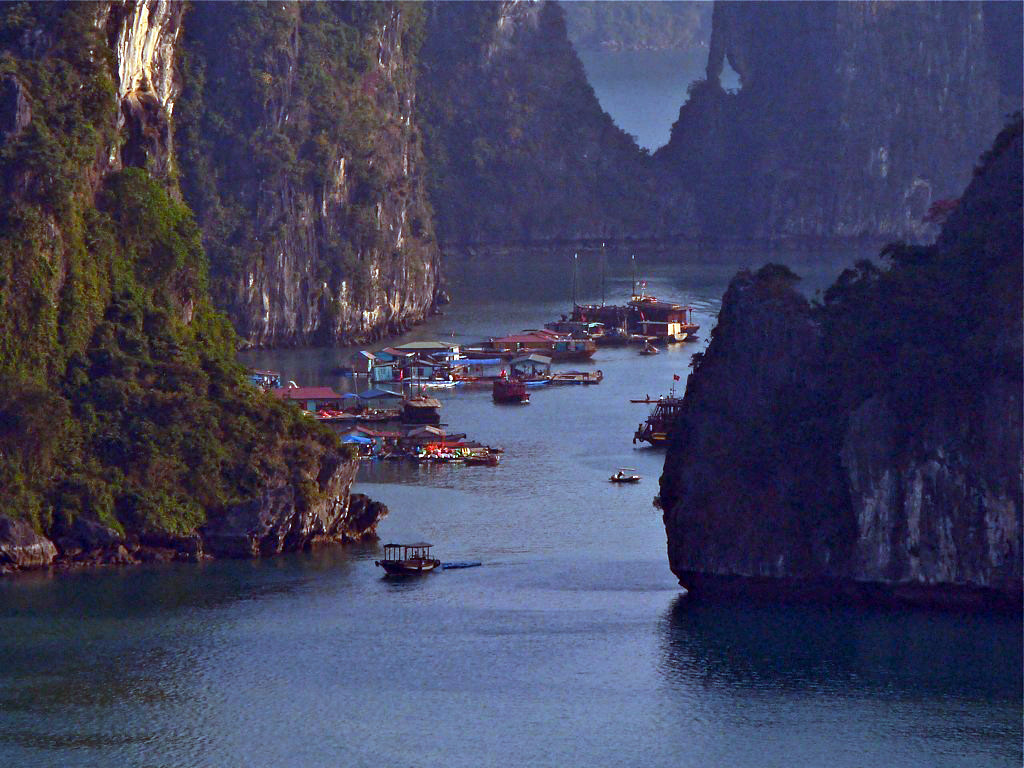 Красоты бухты Халонг во Вьетнаме – фотографии Вьетнама