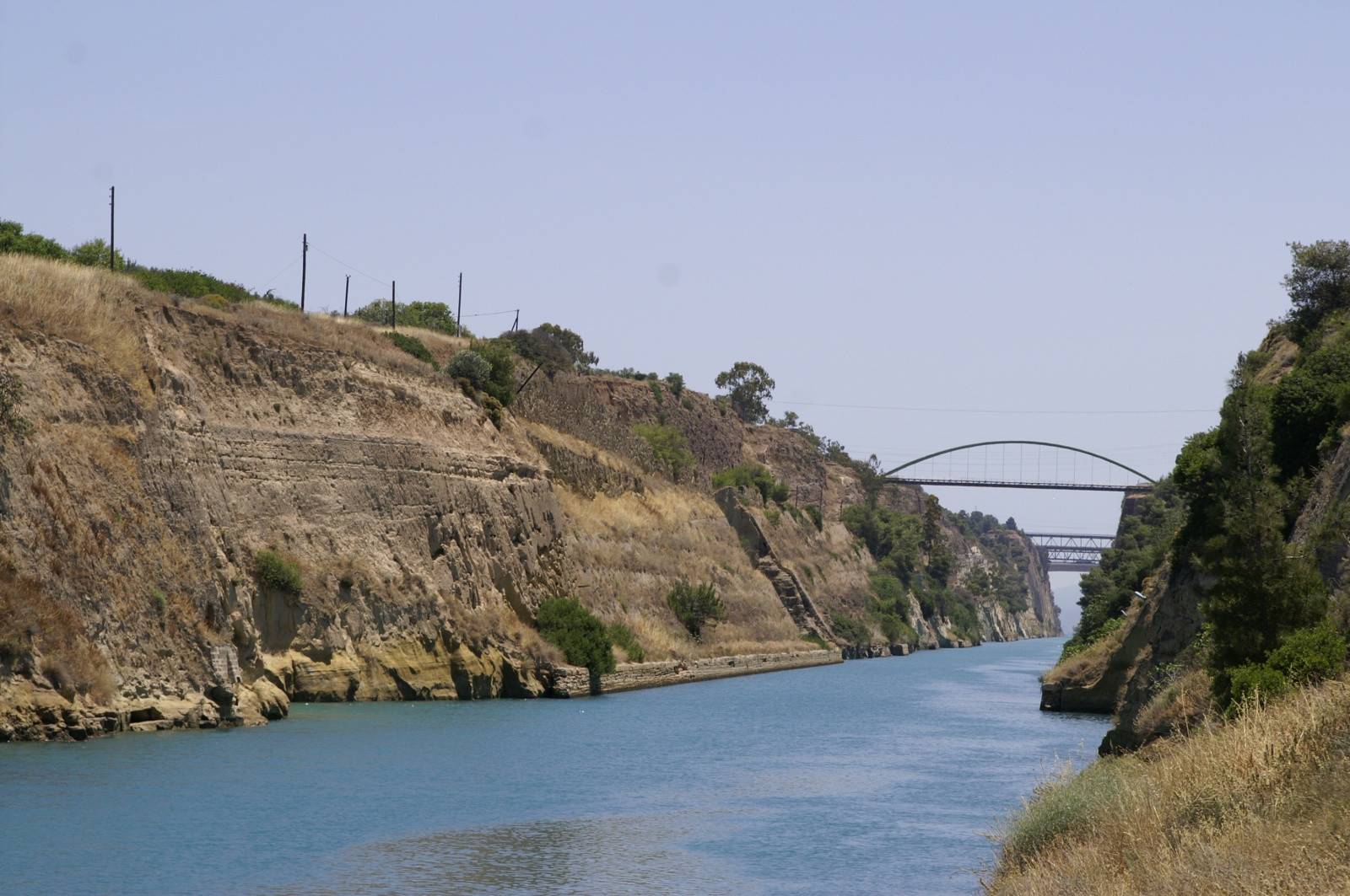 Знаменитый Коринфский канал. Фото 1 – фотографии Греции