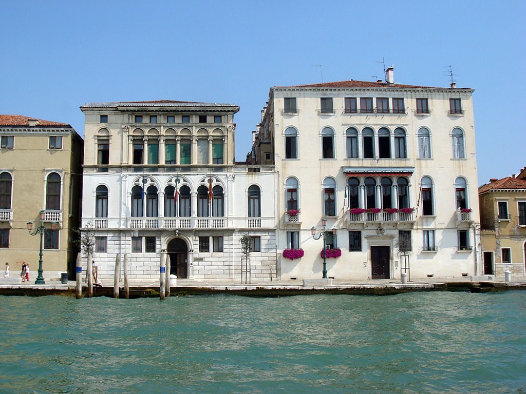 Дома в Венеции, Италия – фотографии Италии