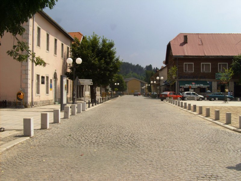 Улица в Колашин, Черногория. Фото 6 – фотографии Черногории