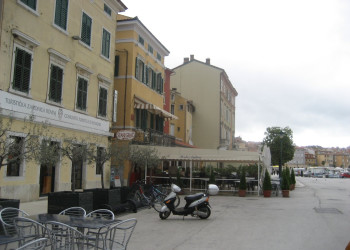 Кафе в Ровинь, Хорватия – фотографии Хорватии