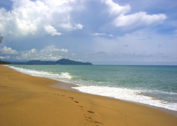 Пляж в Май-Кхао-Бич, Тайланд. Фото 9 – фотографии Таиланда