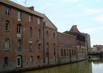 Канал в Дуэ, Франция. Фото 1 – фотографии Франции