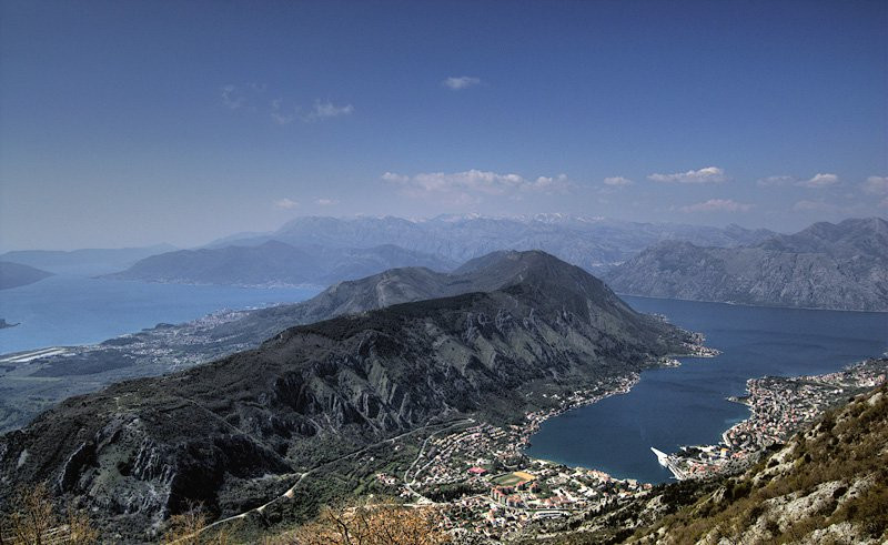 Горы в Которском заливе, Черногория. Фото 12 – фотографии Черногории
