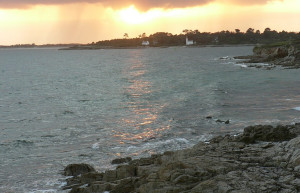 Закат в Сен-Марине, Франция – фотографии Франции