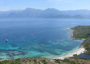 Побережье в Сен-Флоране, Франция – фотографии Франции