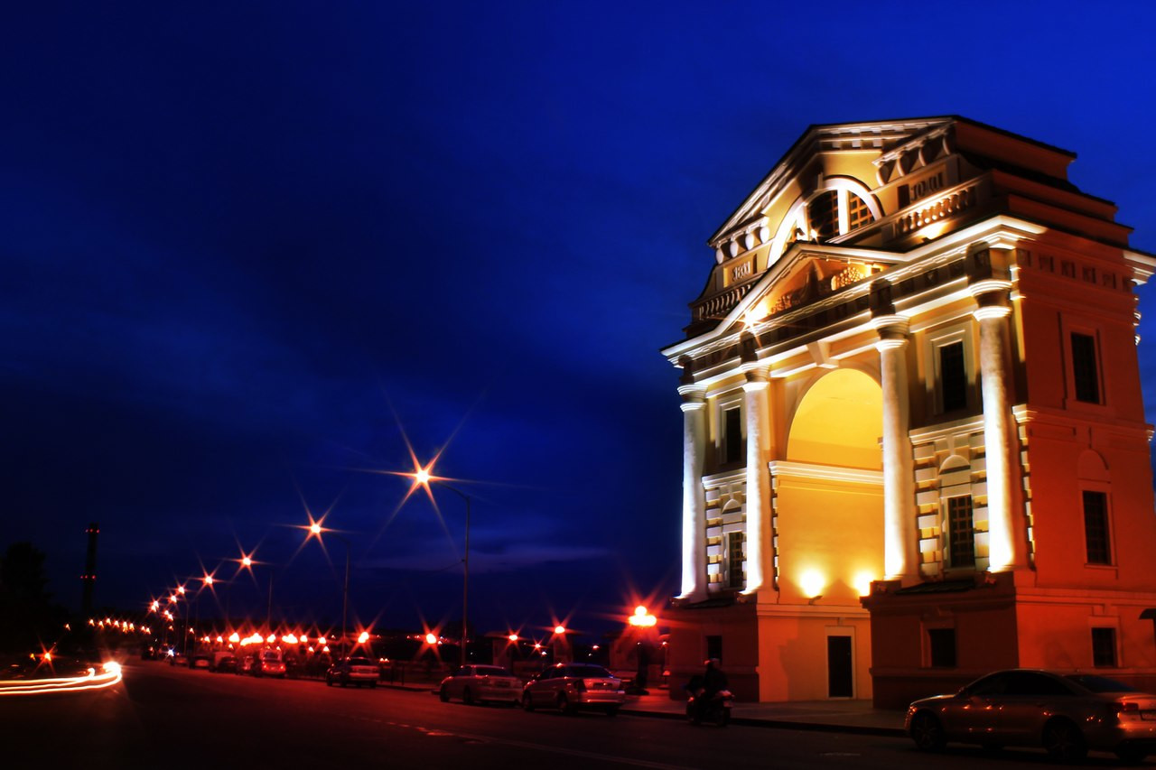 Московские ворота в Иркутске, Россия – фотографии России