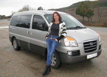 Микроавтобус Hyundai H1 – фотографии России
