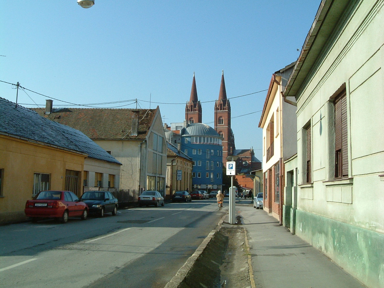 Джя́ково (Đakovo) – небольшой город на востоке Хорватии – фотографии Хорватии