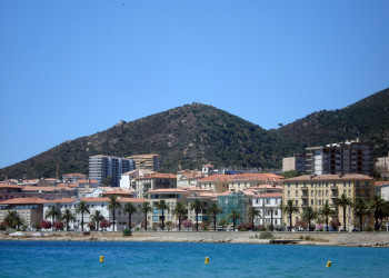 Набережная в Аяччо, Франция. Фото 4 – фотографии Франции