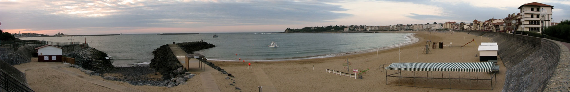 Пляж в Сен-Жан-де-Люз, Франция. Фото 6 – фотографии Франции