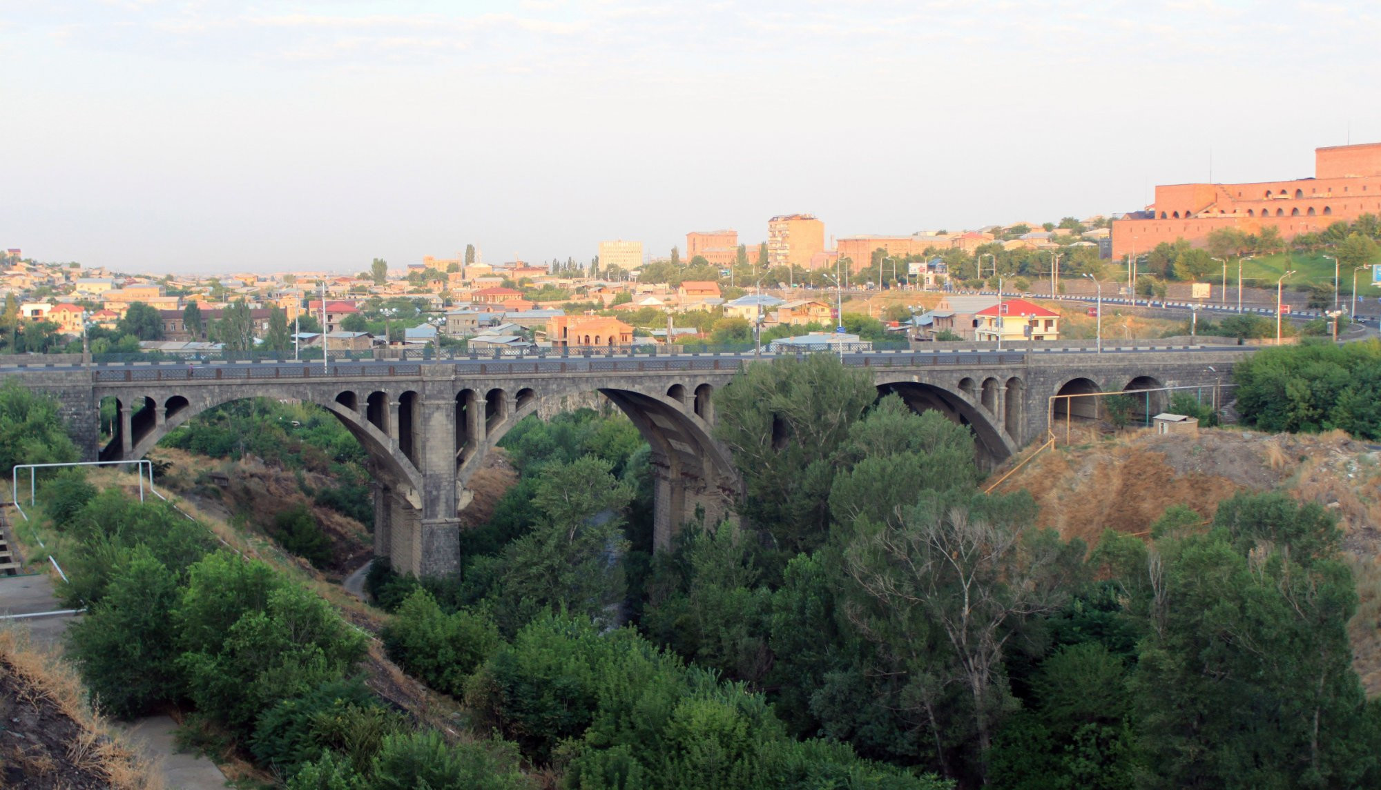 Панорамный вид Еревана, Армения – фотографии Армении