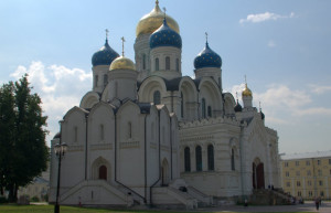 Храм в Дзержинске, Россия. Фото 1 – фотографии России