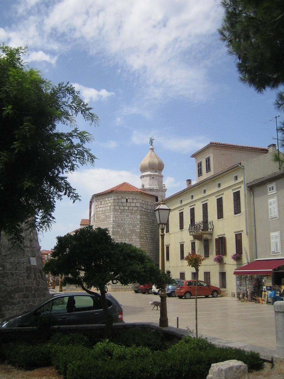 Улица в Крк, Хорватия. Фото 11 – фотографии Хорватии