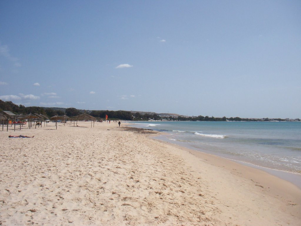 Пляж в Северном Тунисе. Фото 28 – фотографии Туниса