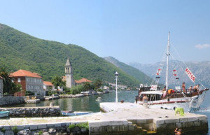 Набережная в Прчань, Черногория. Фото 3 – фотографии Черногории