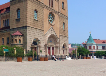 St. Michael's Church – фотографии Китая