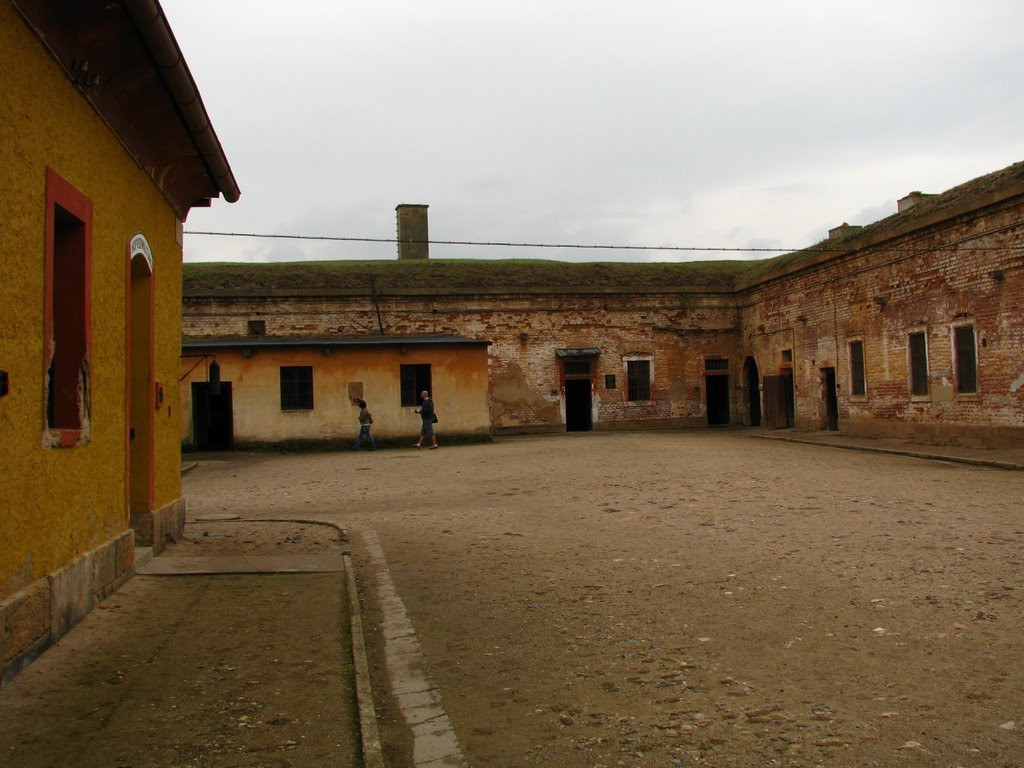 Нацистский концлагерь Терезиенштадт – фотографии Чехии