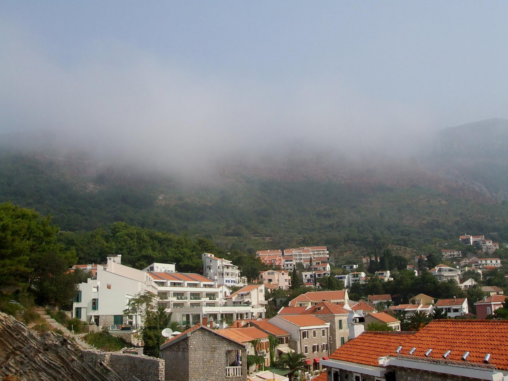 Дома в Петровац, Черногория. Фото 2 – фотографии Черногории