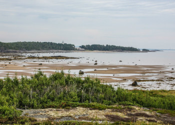 Озеро на острове Кий, Россия – фотографии России