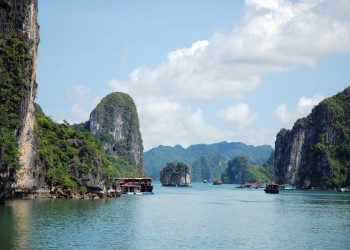 Халонг-Бэй на севере Вьетнама – фотографии Вьетнама