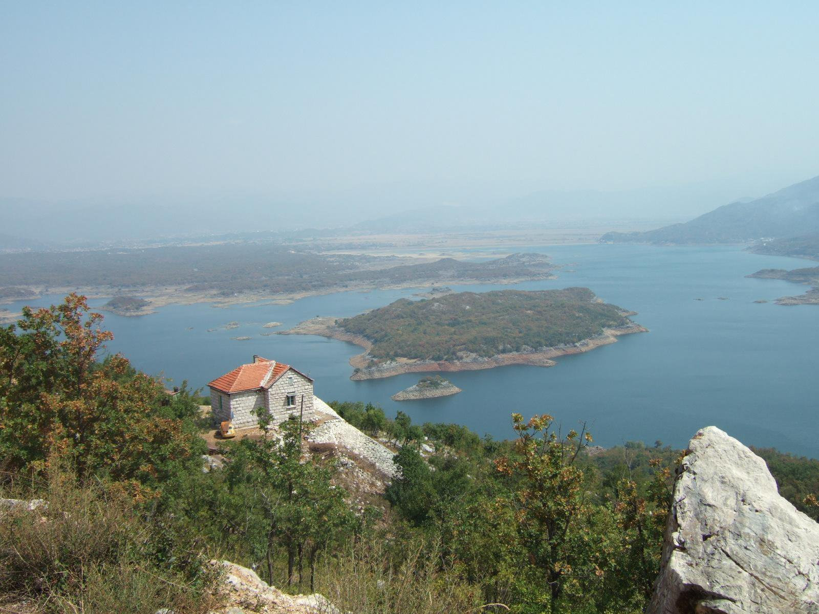 Побережье в Никшич, Черногория. Фото 3 – фотографии Черногории