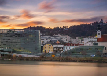 Центр электронного искусства. Линц. Австрия. – фотографии Австрии