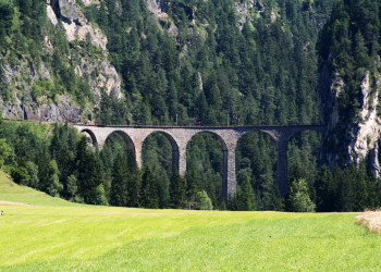 Ретийская железная дорога (Rhätische Bahn). Фото 18 – фотографии Швейцарии