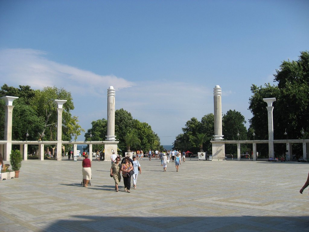 Площадь в Варне, Болгария. Фото 4 – фотографии Болгарии