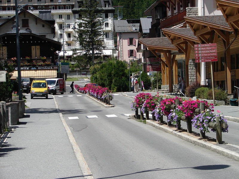 Улица в Шамони, Франция. Фото 3 – фотографии Франции