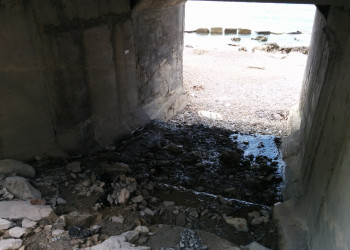 Тоннель под железной дорогой в районе п. Южный, выход к пляжам – фотографии России