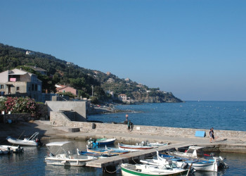 Причал в Эрбалунге, Франция. Фото 3 – фотографии Франции