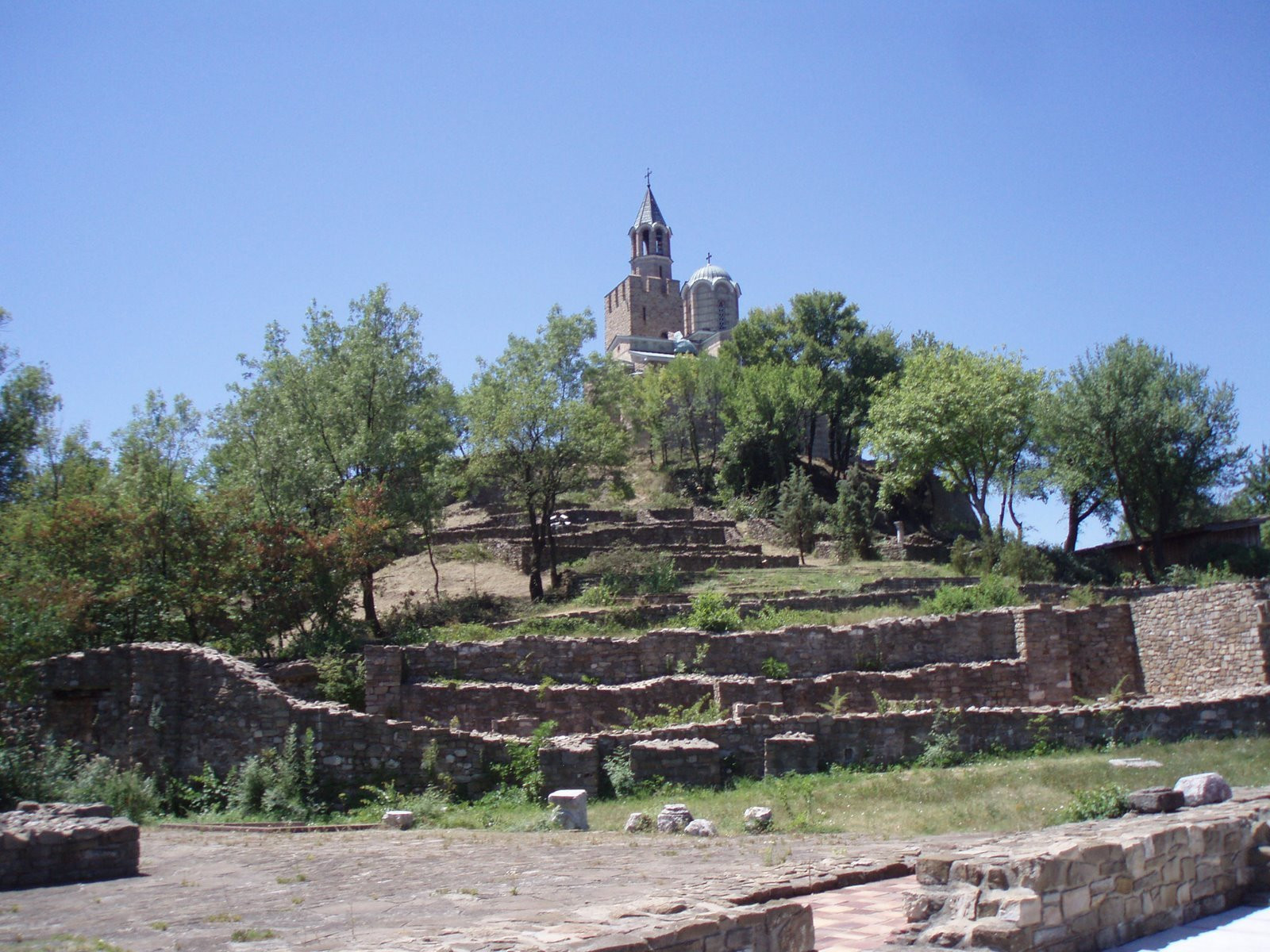 Развалины в Велико-Тырново, Болгария. Фото 12 – фотографии Болгарии