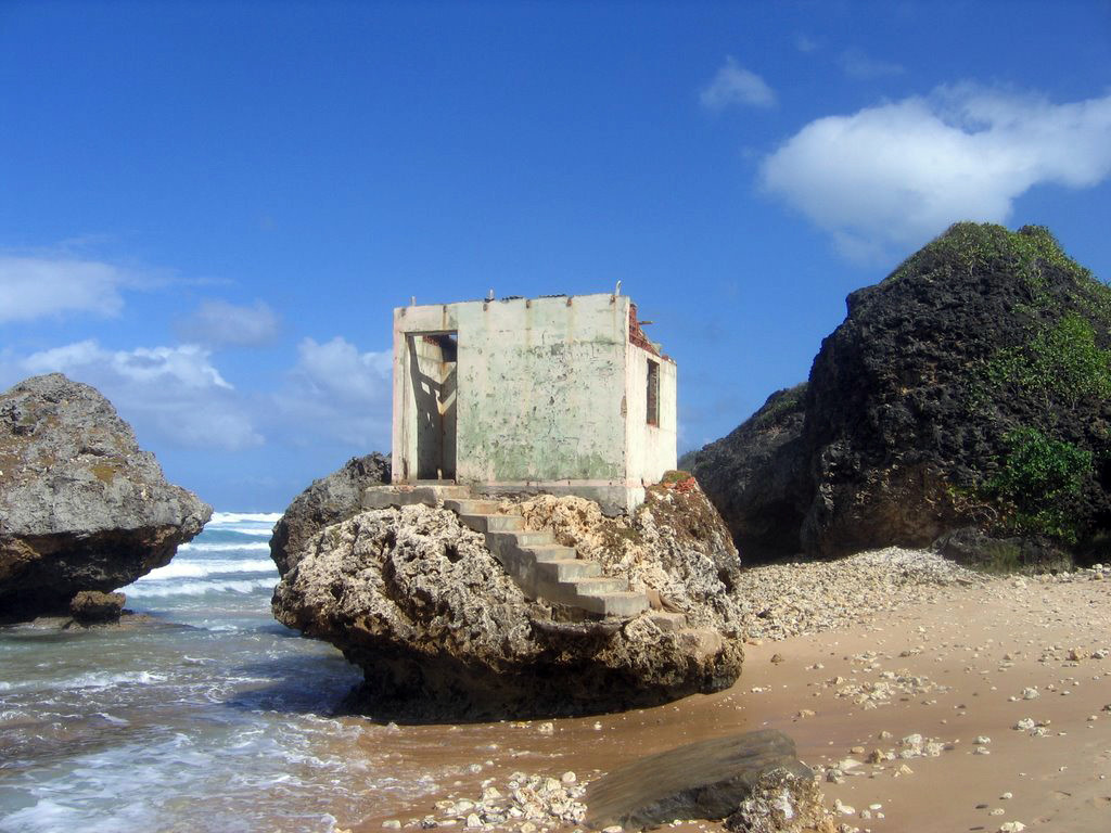 На пляже острова Барбадос – фотографии Барбадоса