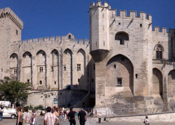 Достопримечательность в Авиньоне, Франция. Фото 1 – фотографии Франции