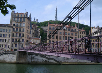 Мост в Лионе, Франция – фотографии Франции