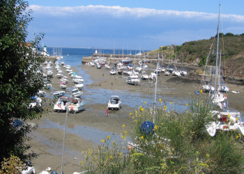 Лодки и парусники в Бель-Иль, Франция. Фото 7 – фотографии Франции