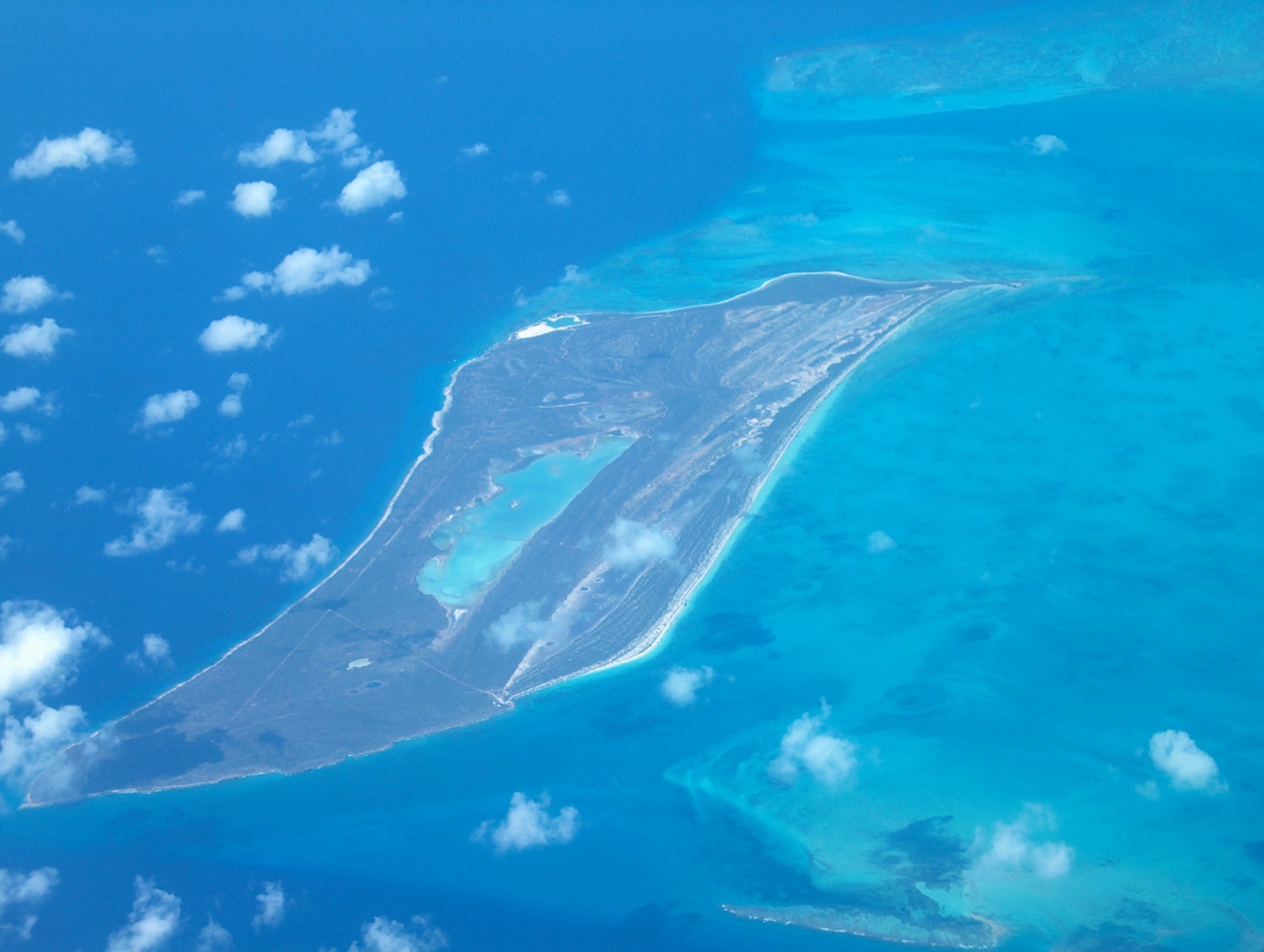 Вест-Кайкос (West Caicos) – фотографии Тёркс и Кайкос