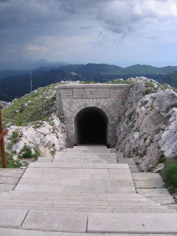 Достопримечательность в Ловчен, Черногория. Фото 6 – фотографии Черногории