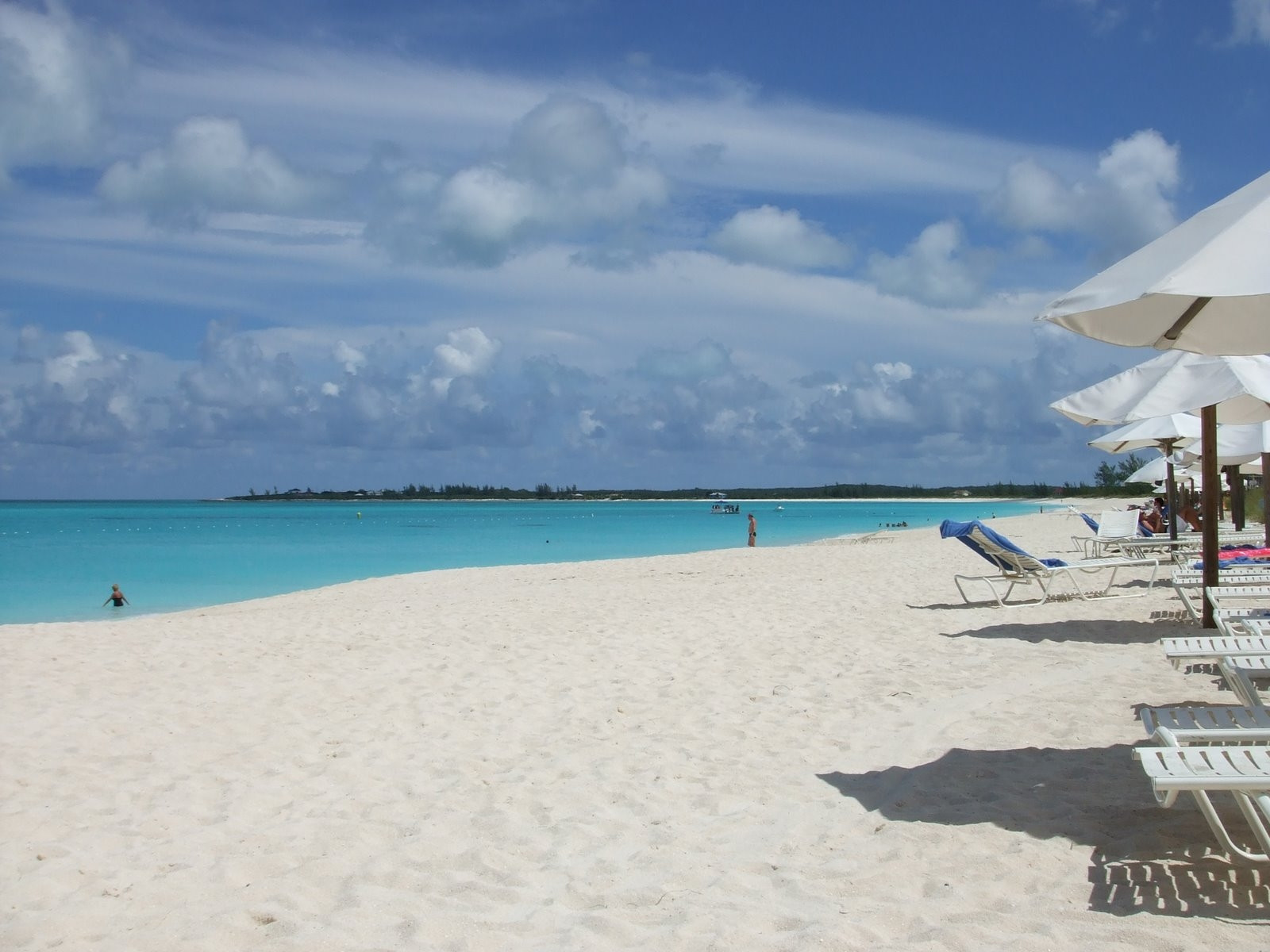 Пляж на острове Сан-Сальвадор, Багамские острова. Фото 3 – фотографии Багамских островов