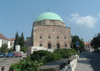 Приходская церковь Бельварош – фотографии Венгрии