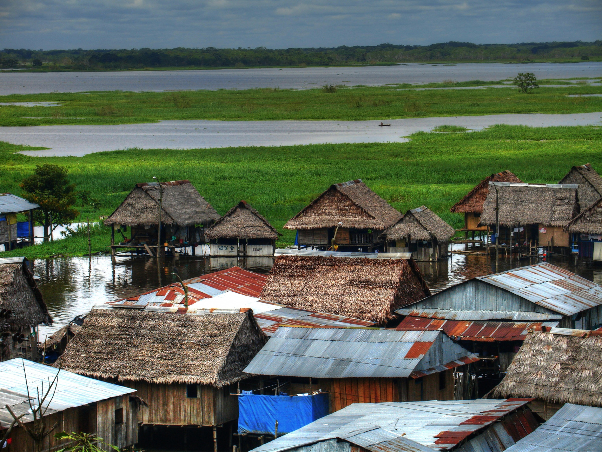Белен – район Икитоса, похожий на деревню на воде – фотографии Перу